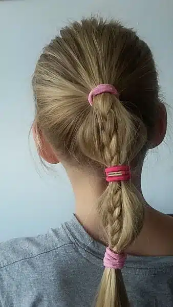 beruška podle 1. školy účesů
